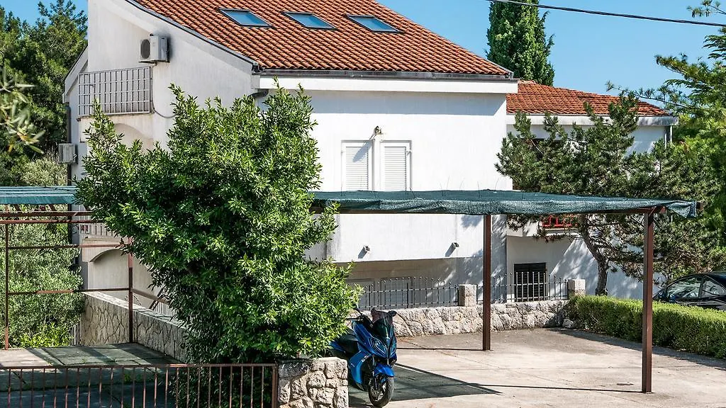 Apartment Lunta Krk Town